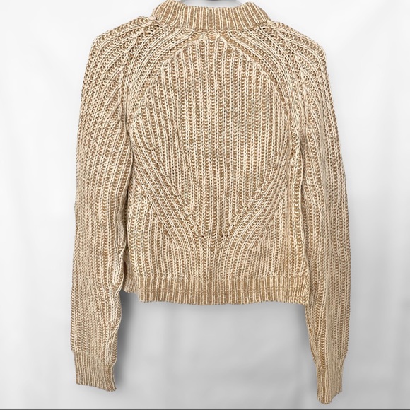 LA Hearts Raglan Sweater - Picture 3 of 6